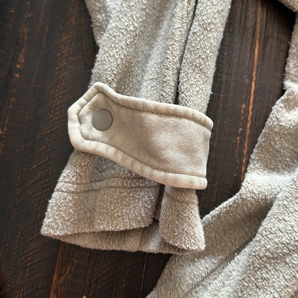 We The Free Hooded Pullover - Picture 4 of 6